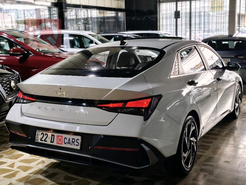 هيونداي النترا